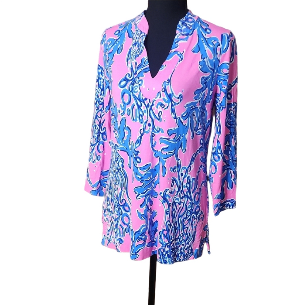Lilly Pulitzer Pink and Blue Tunic, Size Small - Picture 1 of 10